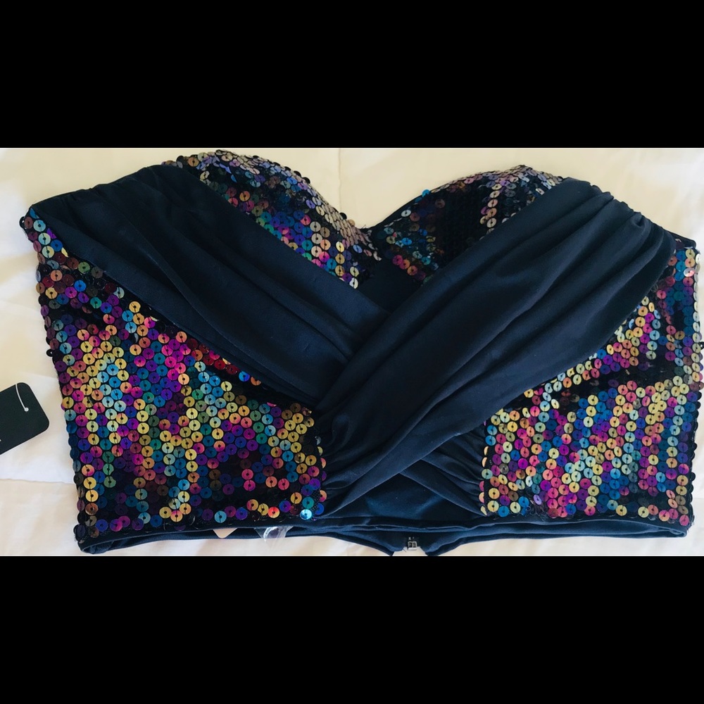 BEBE Mermaid crop top size Large